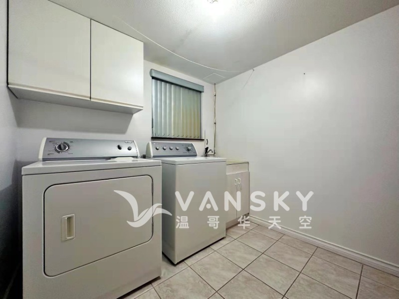 250330134830_Laundry room.jpg